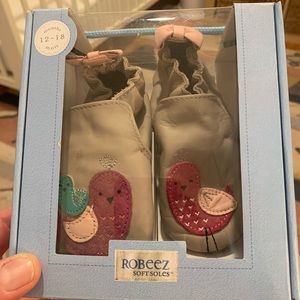 New Robert Soft Soles 12-18 months